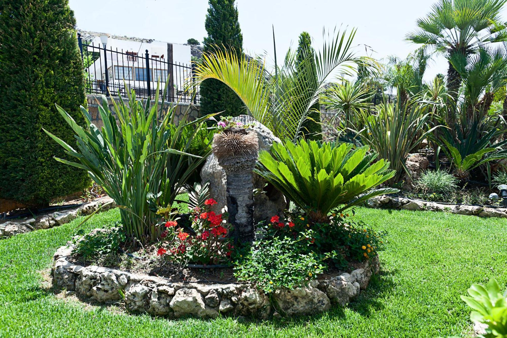 Pefkos Blue Aparthotel 3*